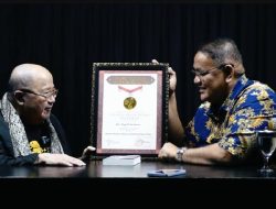 Buku Terbaru Teguh Santosa: Strategi Penyelesaian Konflik Korea