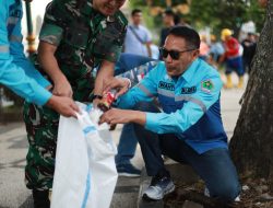 Wali Kota Malang Pimpin Aksi Bersih Kayutangan