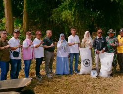 PLN Bersihkan Sungai Mantoro, 1,5 Ton Sampah Diangkat dalam Aksi Bersih Lingkungan di Malang