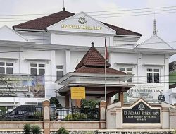 Santerra de Laponte Dilaporkan ke Kejari Batu, Diduga Langgar Izin dan Pajak