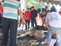 Semangat Gotong Royong Warnai Idul Adha di PDIP Kota Malang