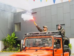 Flare dan Drama Kolaboratif Warnai Lomba Agustusan Hotel Bintang Lima