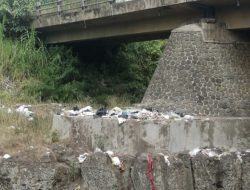 Hari Sungai Nasional, Kaliku Bongkar Sampah Liar di Brantas