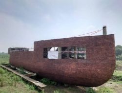 Hakim Tipikor Soroti Legalitas Lahan Proyek Kapal TBM Mojokerto