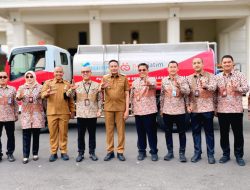 CSR Bank Jatim Hadirkan Truk Tangki 5.000 Liter untuk Layanan Air Kota Malang