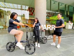 Earth Hour Berubah! HARRIS Solo Sentuh Hati Warga