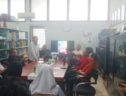 Melalui Bedah Buku Trisakti Bung Karno, Lapasila UM Dorong Pemahaman Pancasila Generasi Muda