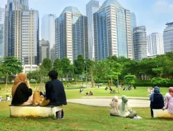 Ruang Terbuka Jakarta Berubah Fungsi, Kini Jadi Tempat Bekerja dan Berkarya