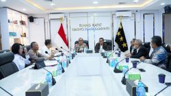Raih Penghargaan Visionary Leader, Wakapolri Diapresiasi Akademisi Atas Reformasi Polri