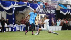 Tim Gabsat Polda Jatim Raih Trofi Juara Final Kapolda Cup 4