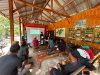 Kelompok 1 BBM UM Genjot Kemampuan Bahasa Inggris Pemandu CMC Tiga Warna, Siapkan SDM Wisata Bertaraf Global